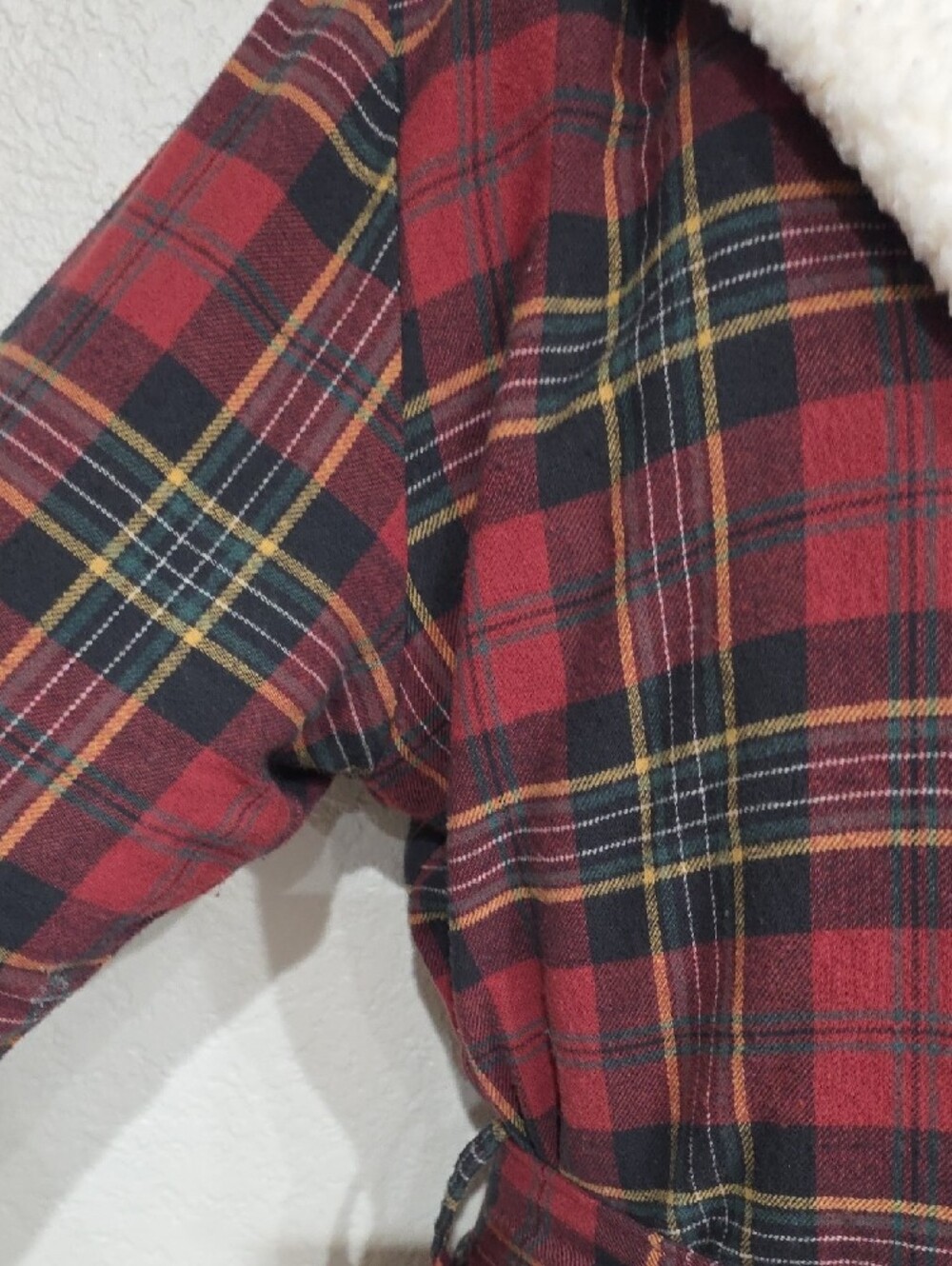 Pottery Barn Teen Harry Potter Red Black Tartan Flannel Sherpa Loungewear Robe - Picture 5 of 13